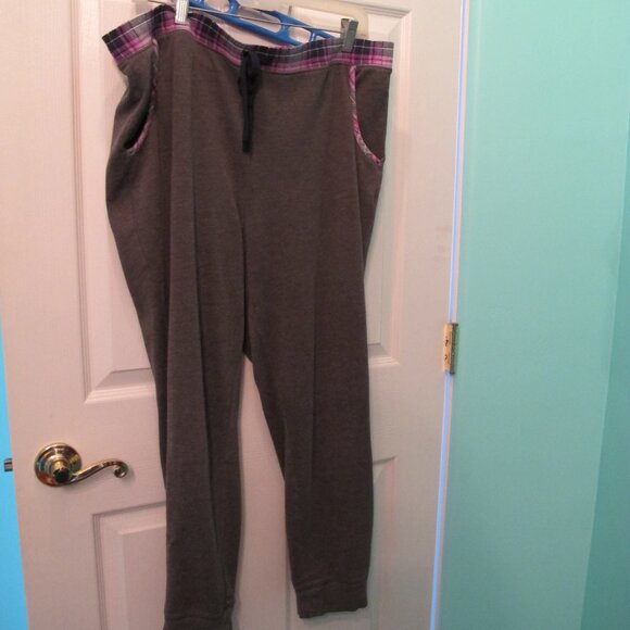 SO Womens sweats size xl gray with multicolor band - Picture 1 of 4